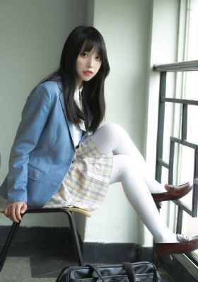 按摩房的女大学生在线观看_手机免费观看