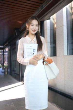 云韵师徒娇喘雪臀欲求乳罩玉腿_免费观看